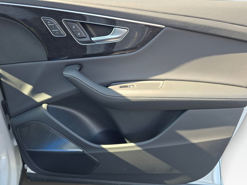 New 2026 Audi Q8 Prestige AWD/4WD image 23