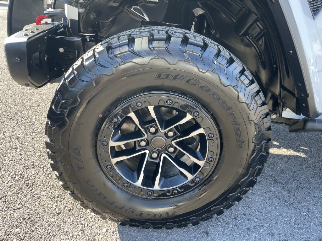 Used 2024 Jeep Wrangler Unlimited Rubicon AWD/4WD image 42