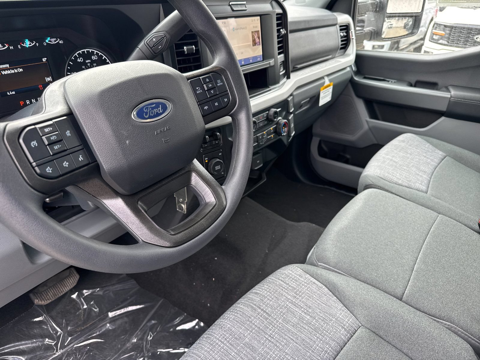 New 2026 Ford F250 XLT AWD/4WD image 9