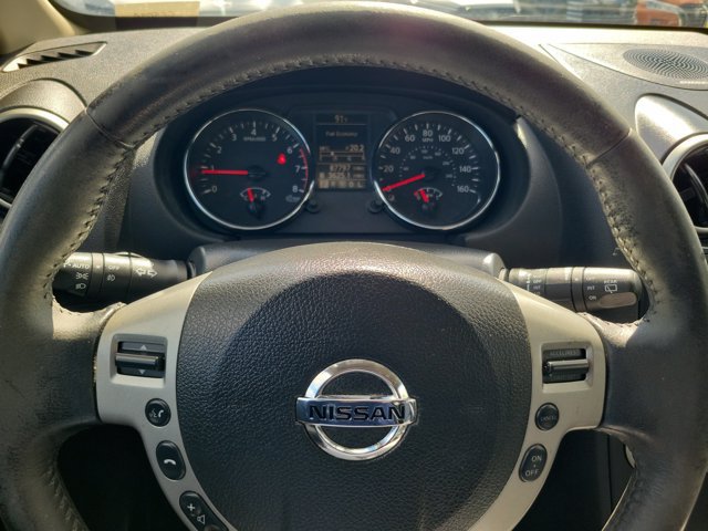 Used 2013 Nissan Rogue SL AWD/4WD image 23