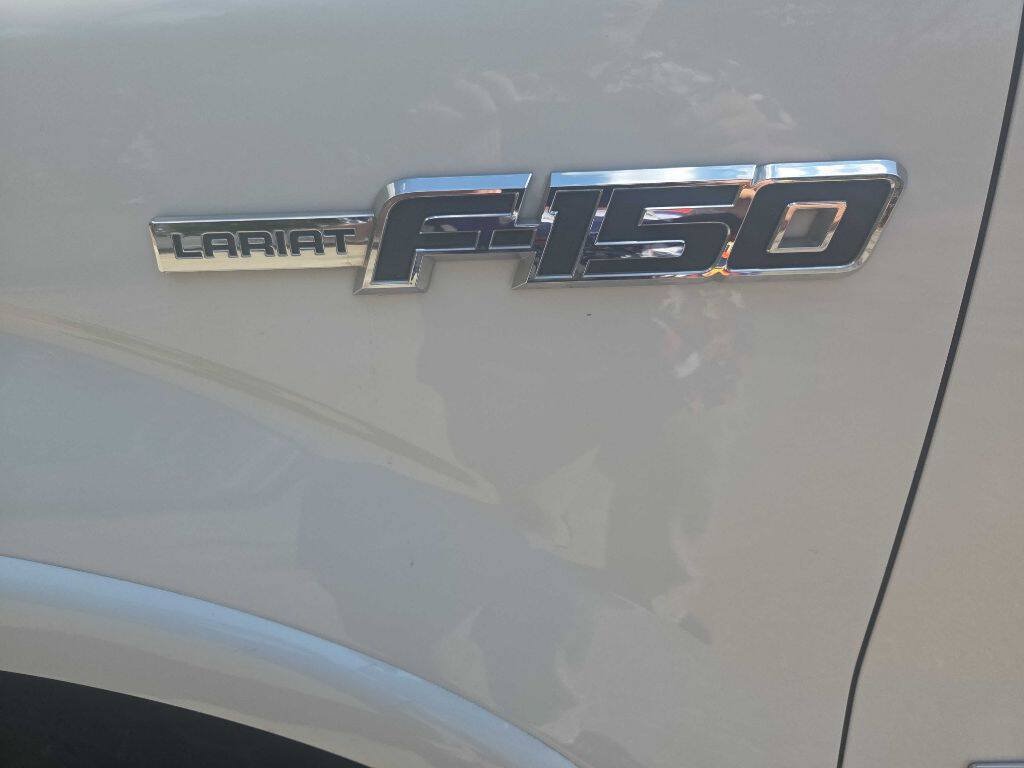 Used 2014 Ford F150 Lariat w/ Equipment Group 502A Luxury AWD/4WD image 14
