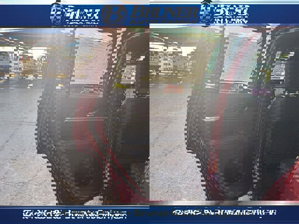 New 2025 Jeep Grand Cherokee Limited w/ Black Appearance Package image 11