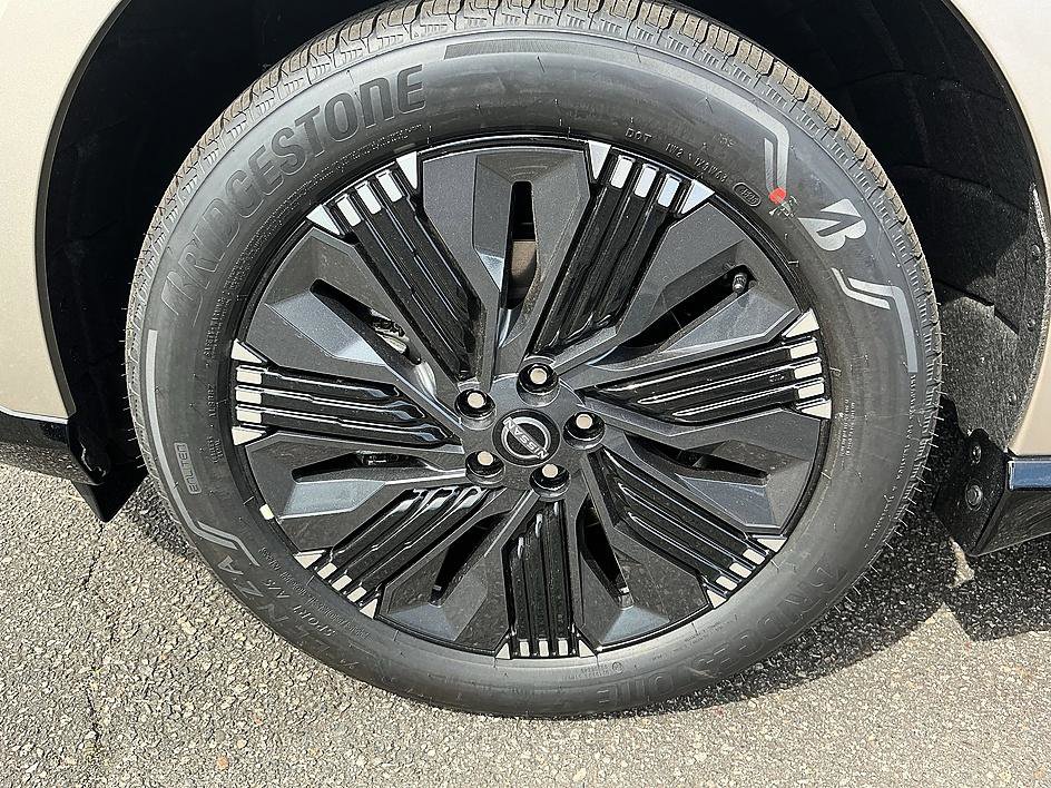 New 2026 Nissan Murano Platinum image 10