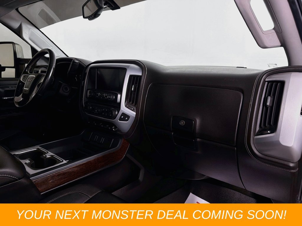 Used 2018 GMC Sierra 3500 SLT w/ Snow Plow Prep Package AWD/4WD image 28