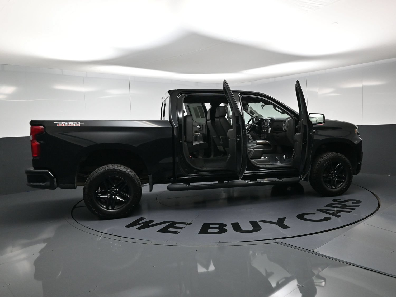 Used 2020 Chevrolet Silverado 1500 LT Trail Boss AWD/4WD image 25