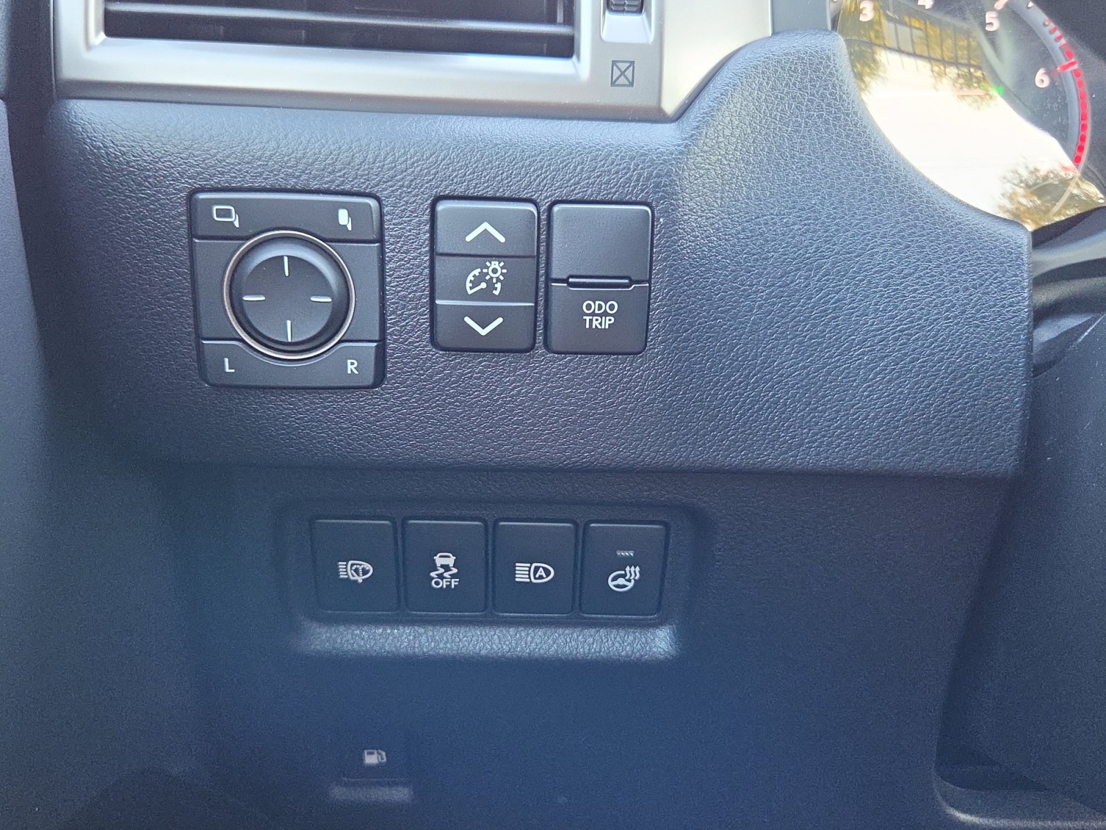 Certified 2023 Lexus GX 460 Premium AWD/4WD image 14