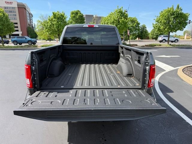Used 2016 Ford F150 XLT w/ Trailer Tow Package image 5