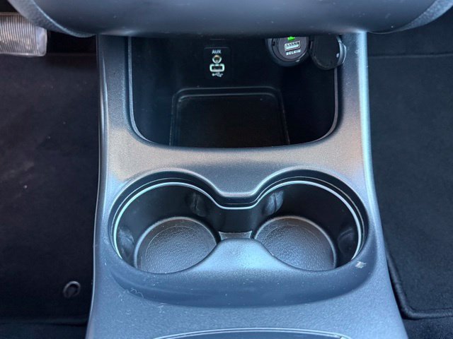 Used 2018 Dodge Journey SE w/ Connectivity Group FWD image 24