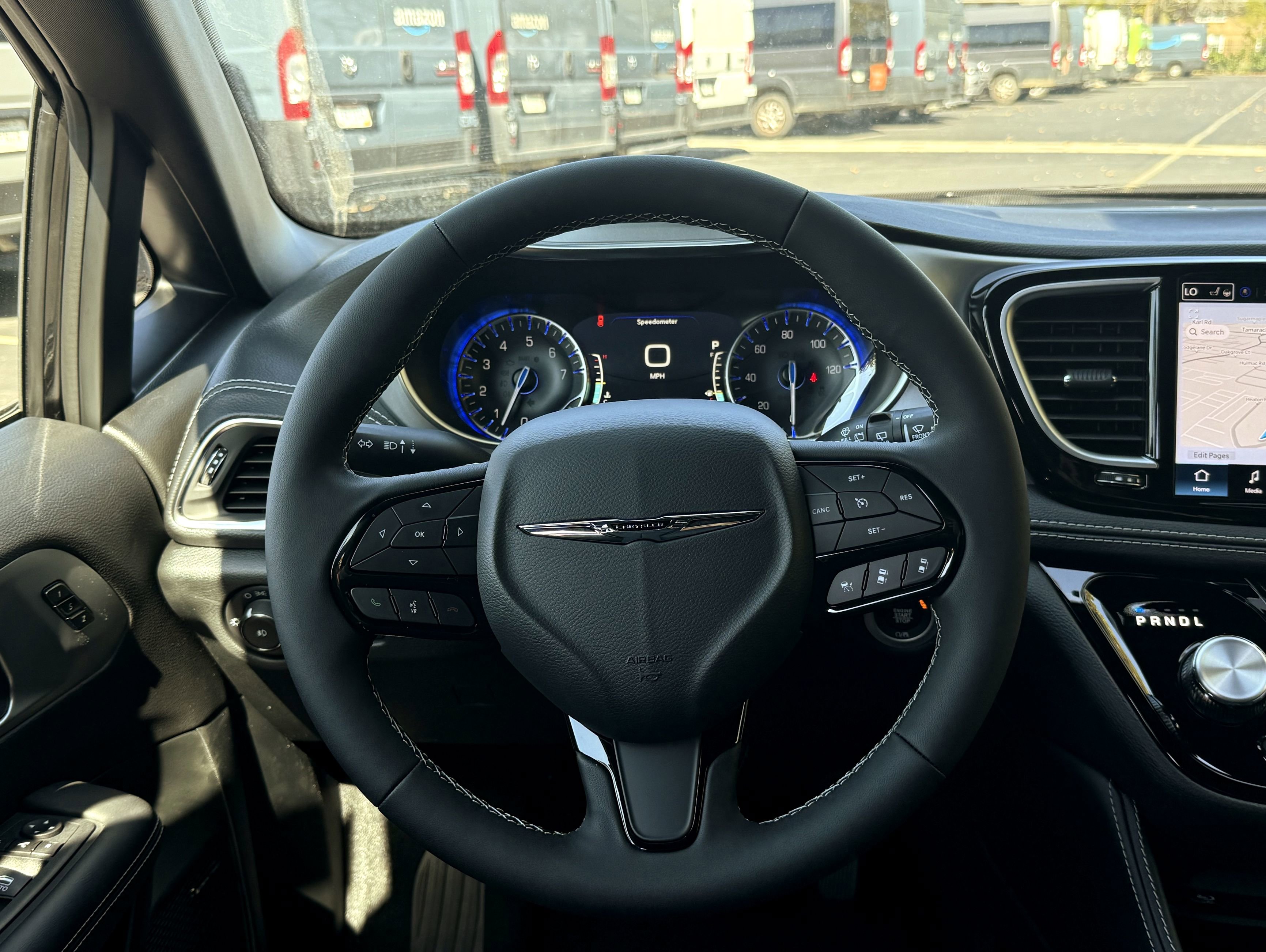 New 2026 Chrysler Pacifica Limited image 24