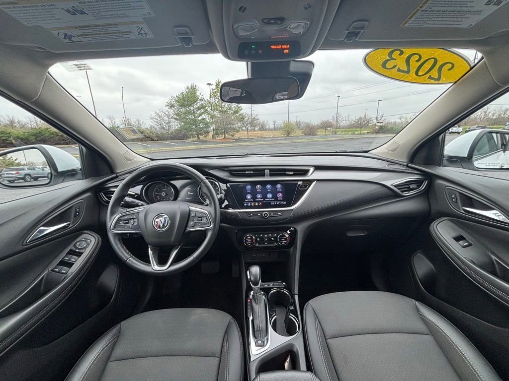 Used 2023 Buick Encore GX Select w/ Safety Package II image 22