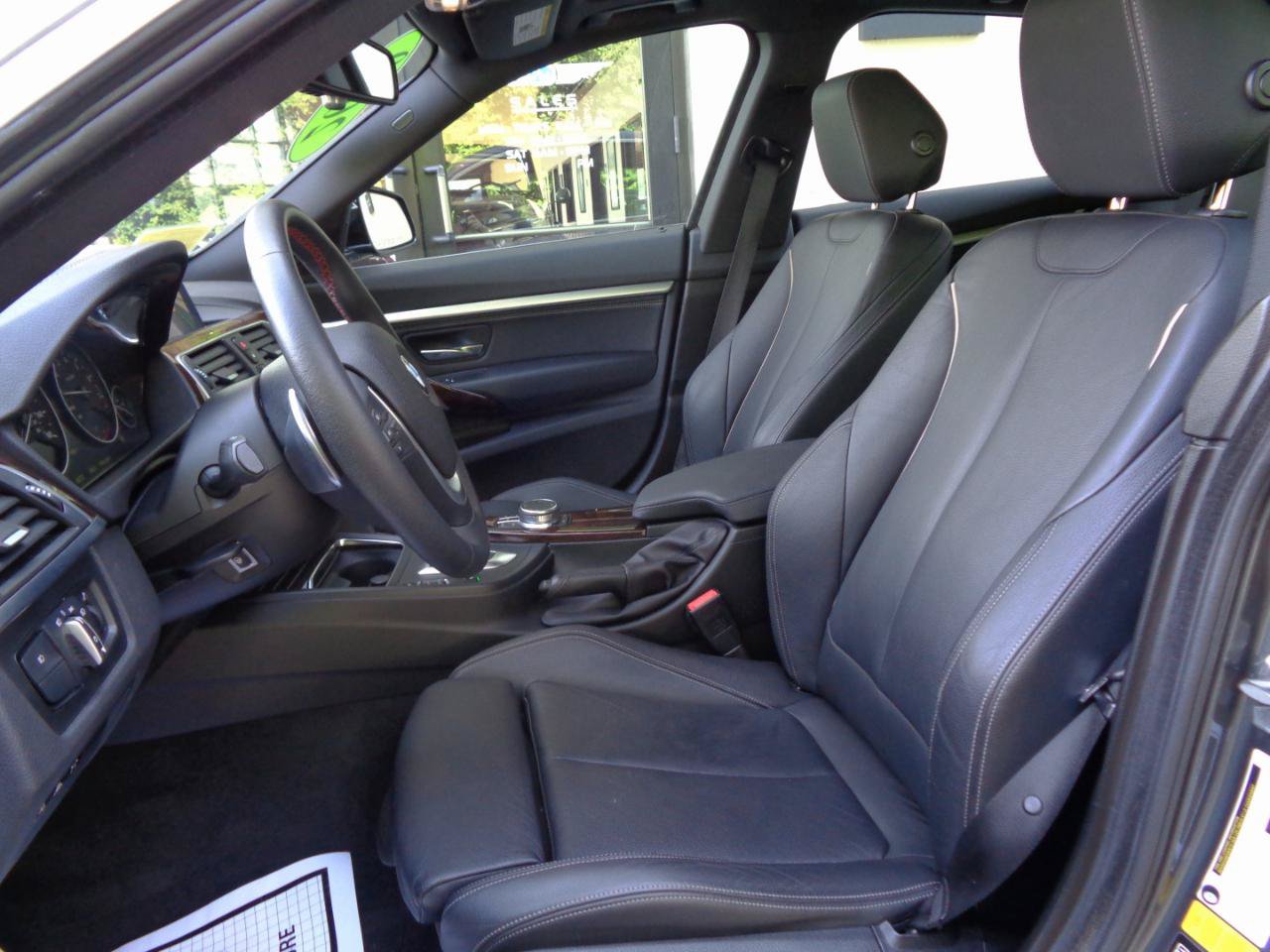 Used 2019 BMW 330i Gran Turismo xDrive w/ Convenience Package AWD/4WD image 9