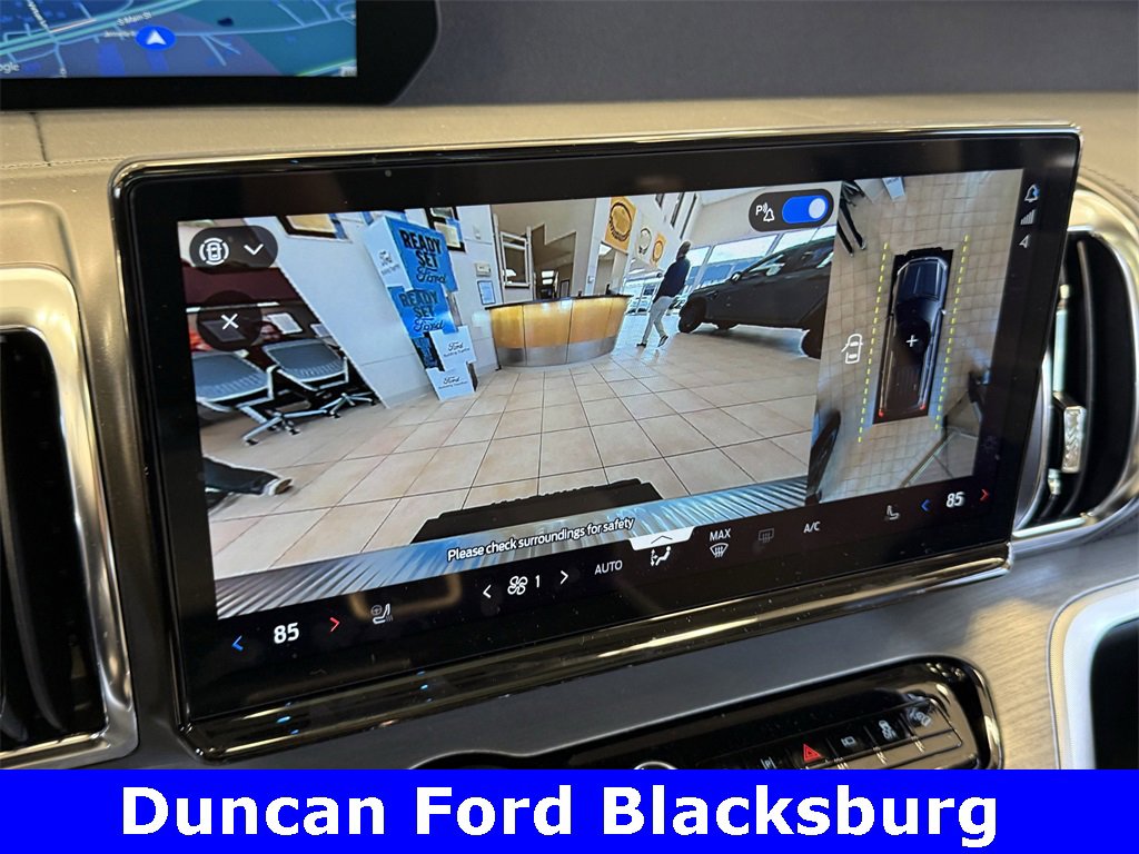 New 2025 Ford Expedition Platinum w/ Driver's Package image 28