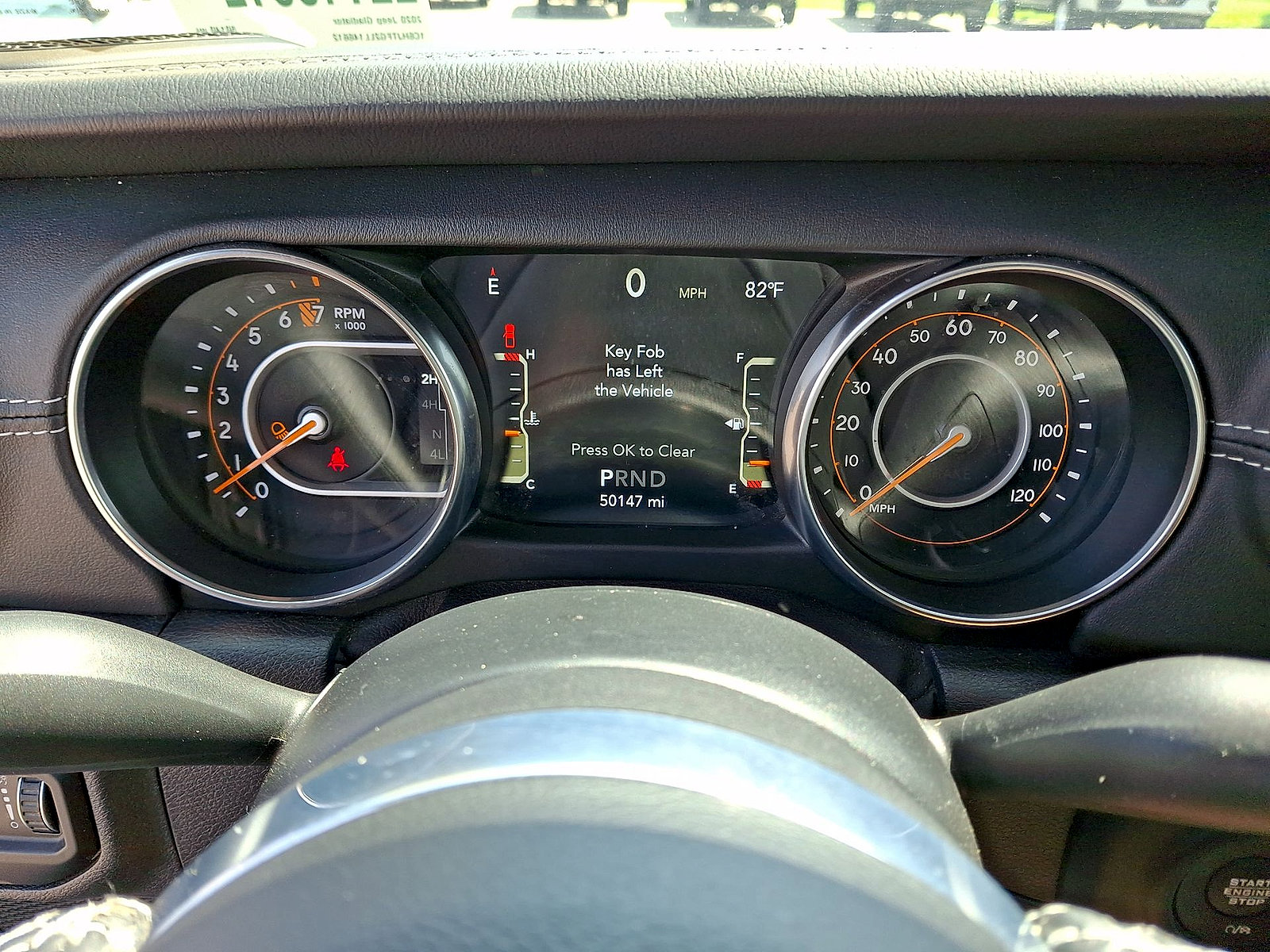 Used 2020 Jeep Gladiator Overland AWD/4WD image 13