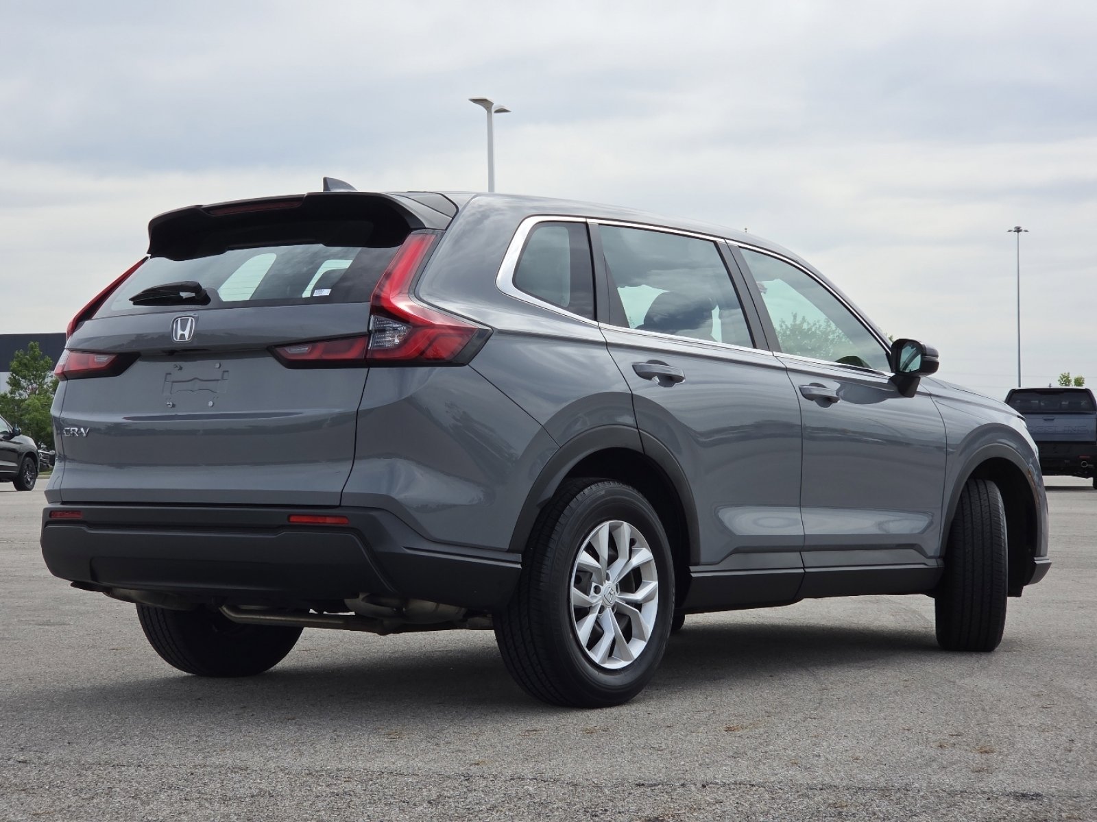 Used 2024 Honda CR-V LX image 15