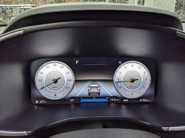 Used 2023 Hyundai Santa Fe SEL w/ Premium Package image 24