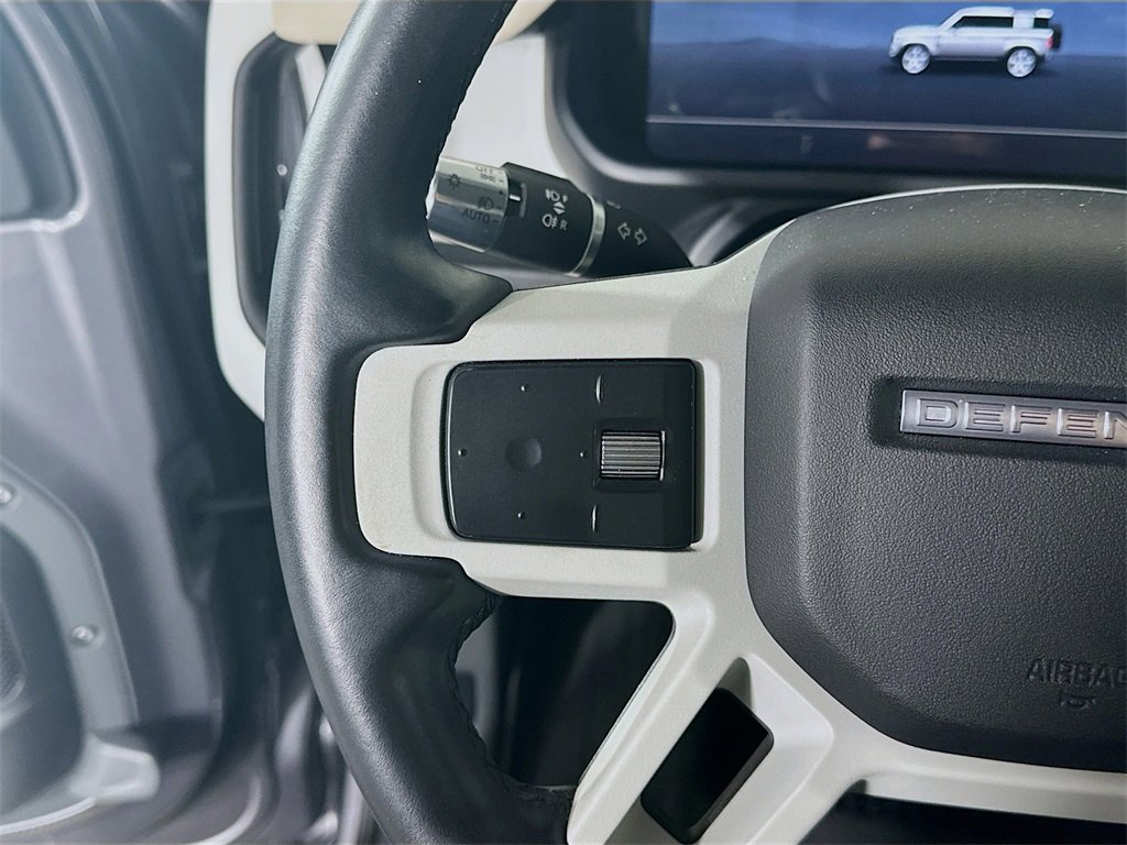 Used 2020 Land Rover Defender 110 S image 26