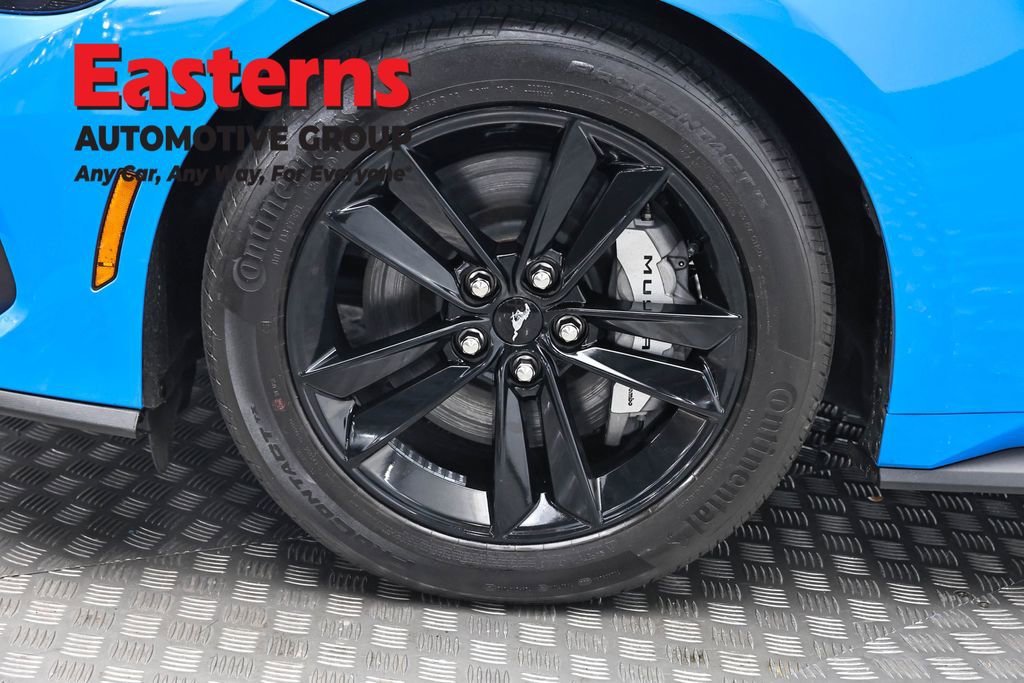 Used 2025 Ford Mustang GT RWD image 29