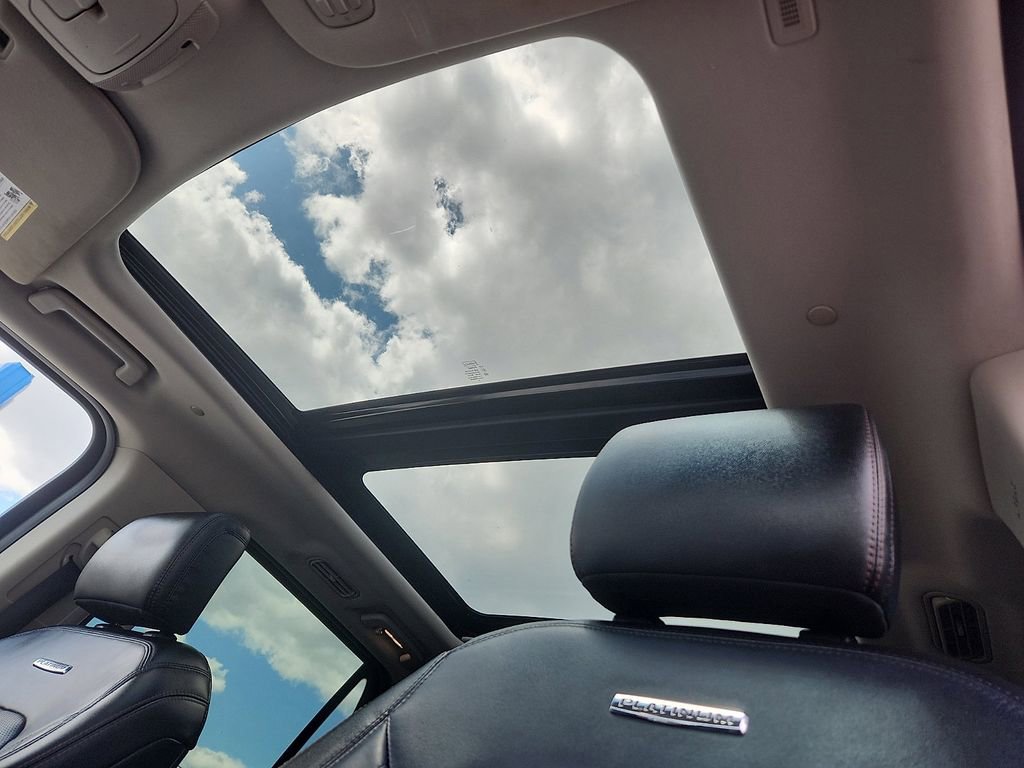 Used 2018 Ford Expedition Max Platinum AWD/4WD image 10