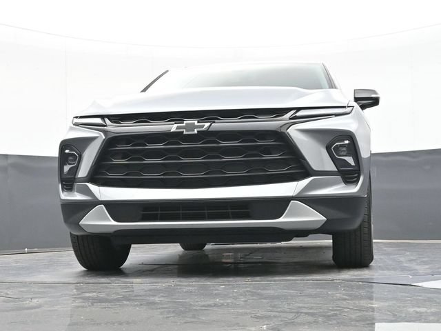 Used 2024 Chevrolet Blazer LT w/ Midnight/Sport Edition FWD image 53
