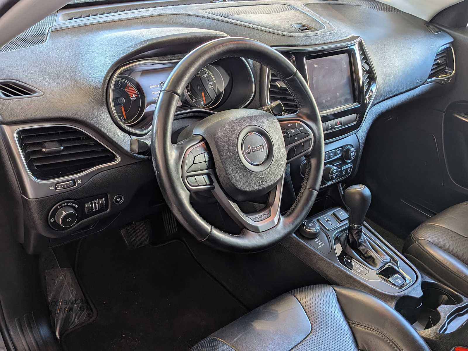 Certified 2020 Jeep Cherokee Limited image 2