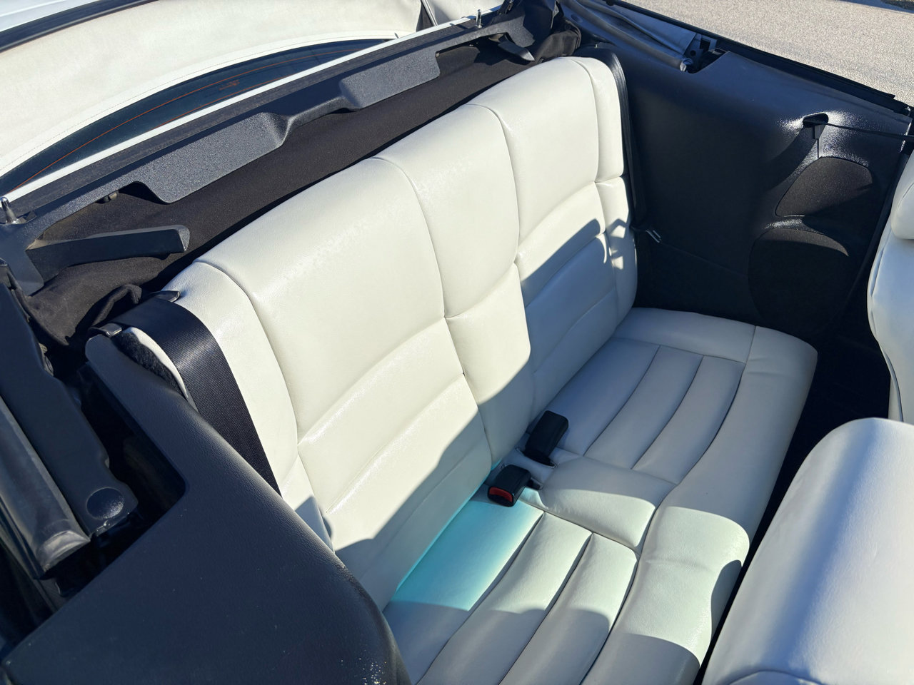 Used 1998 Ford Mustang Convertible image 50