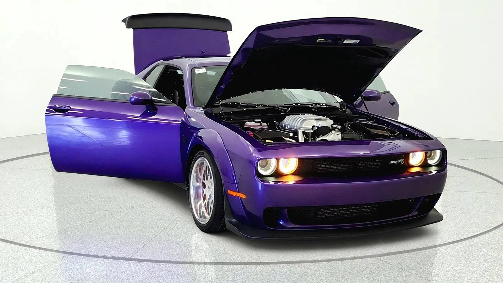 Used 2019 Dodge Challenger SRT Hellcat Redeye RWD image 12
