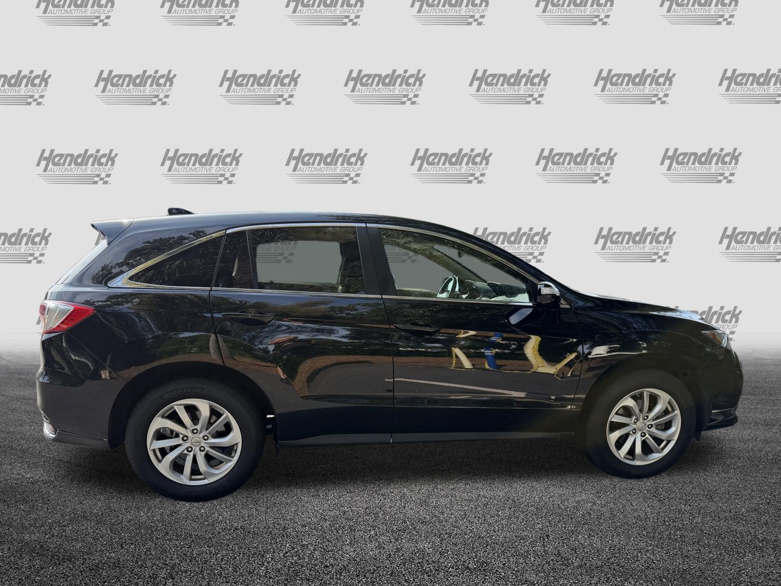 Used 2017 Acura RDX w/ Technology Package AWD/4WD image 10