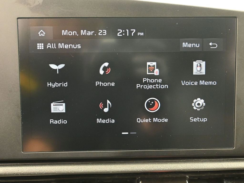 Used 2023 Kia Niro LX image 22