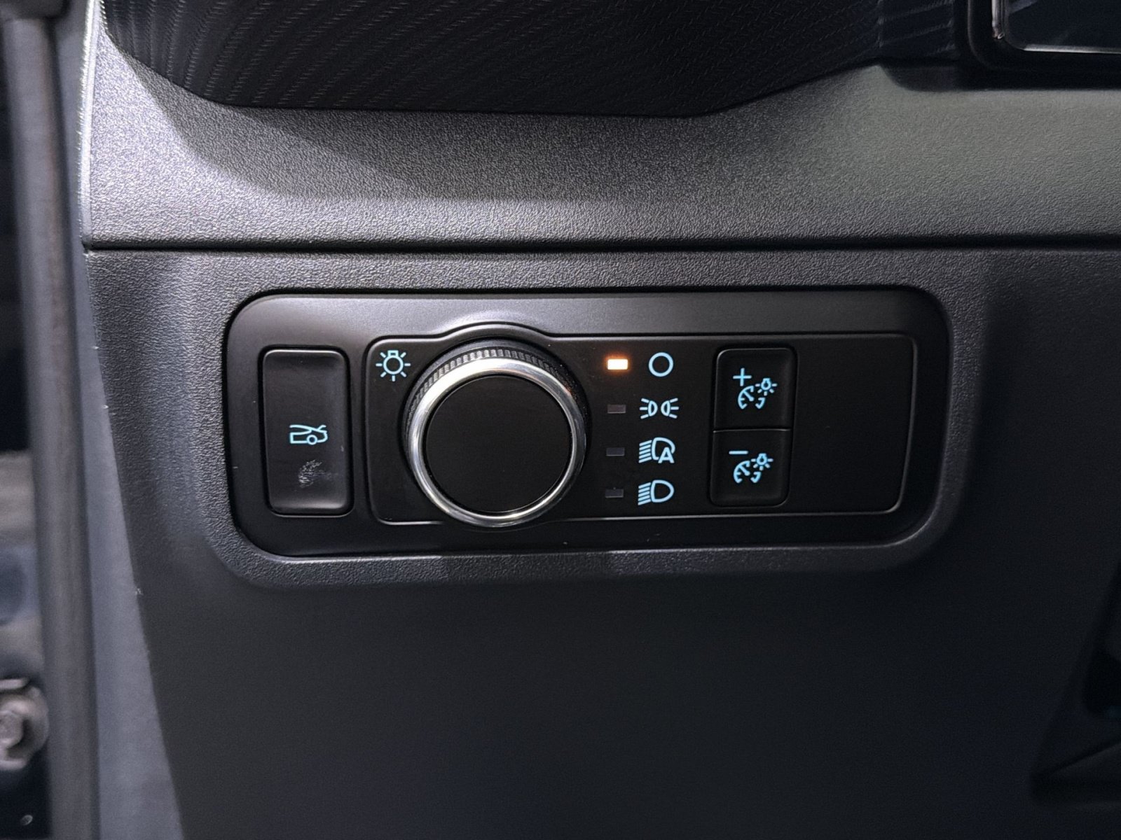 Used 2025 Ford Mustang GT RWD image 28