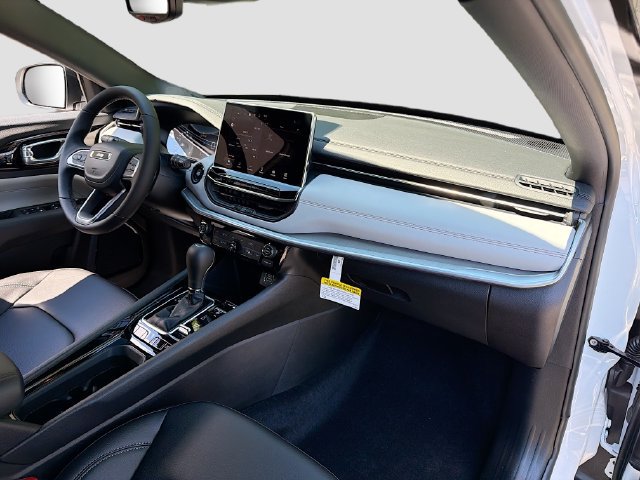 New 2026 Jeep Compass Limited AWD/4WD image 30
