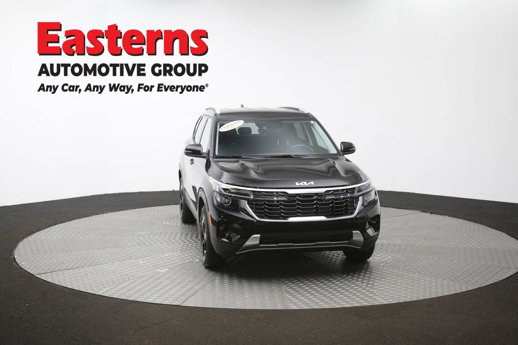 Used 2025 Kia Seltos S FWD image 50