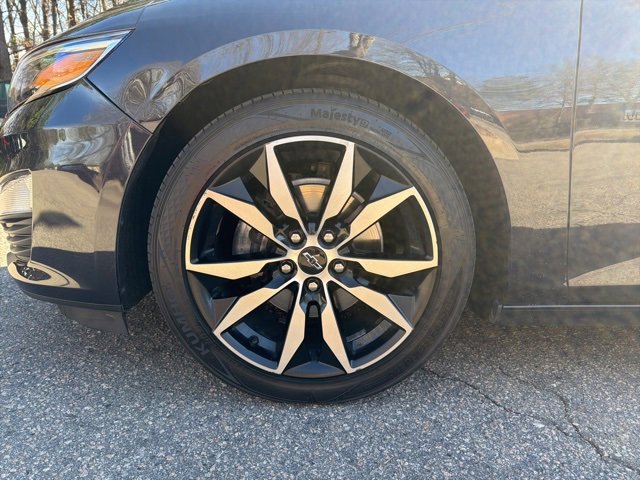 Used 2022 Chevrolet Malibu RS image 9