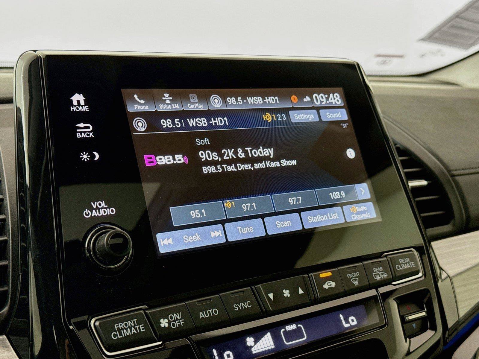 Used 2024 Honda Odyssey Elite image 25