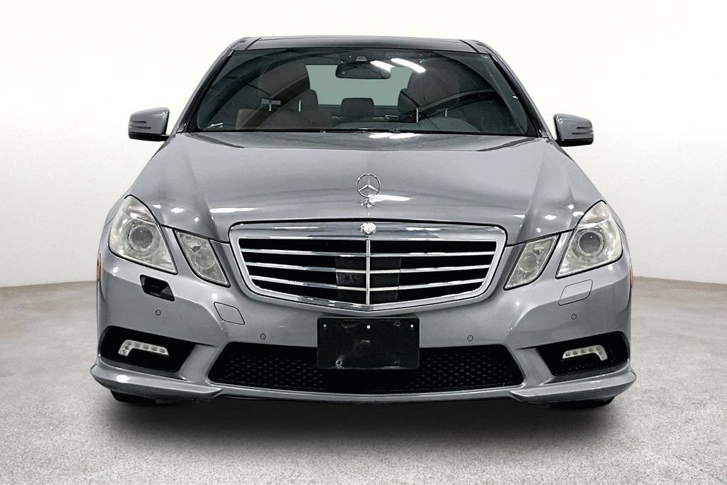 Used 2010 Mercedes-Benz E 350 Sedan image 4