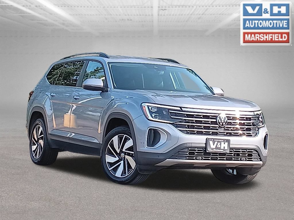 Used 2025 Volkswagen Atlas SE