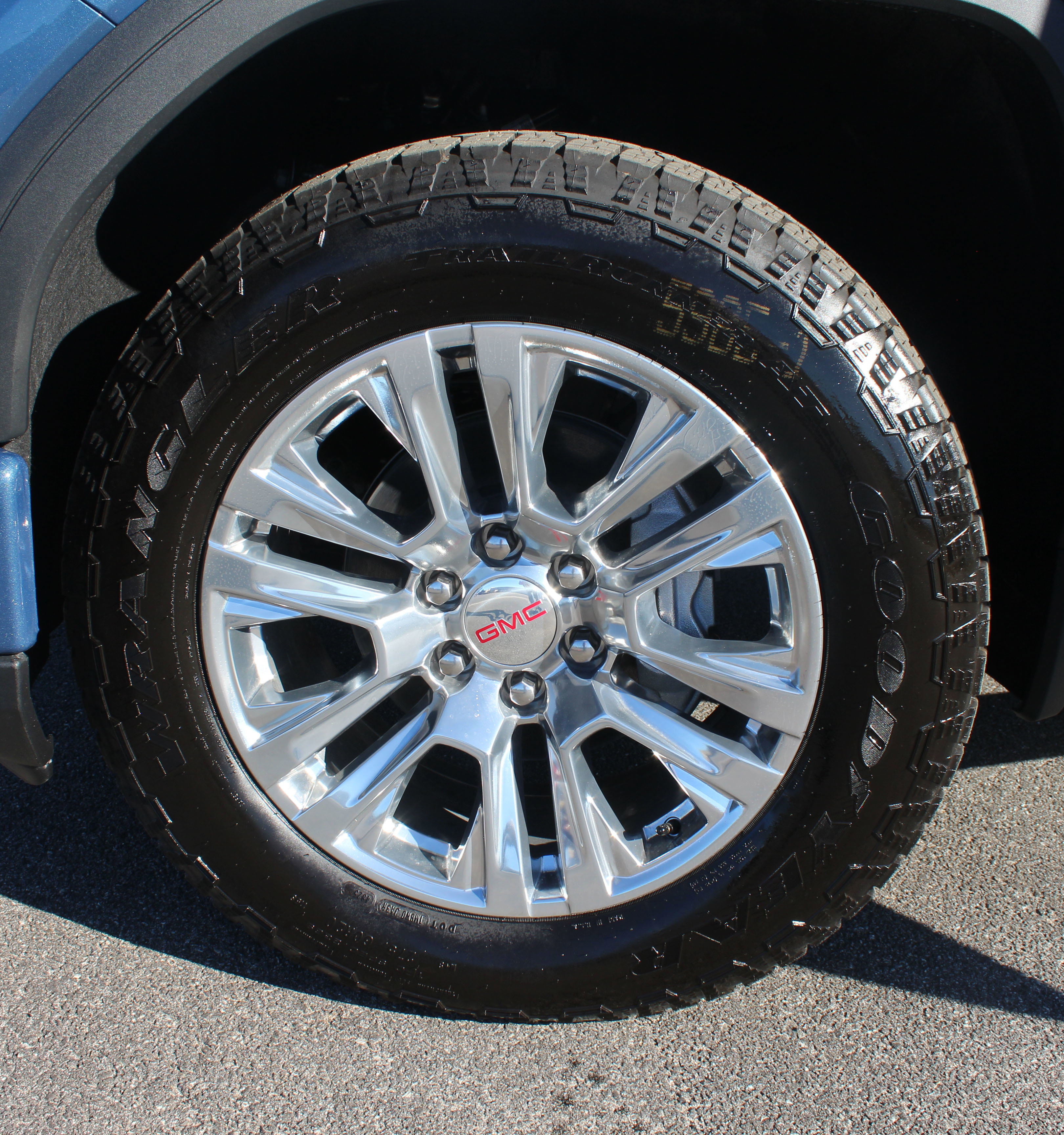 New 2026 GMC Sierra 1500 Denali w/ Technology Package image 18