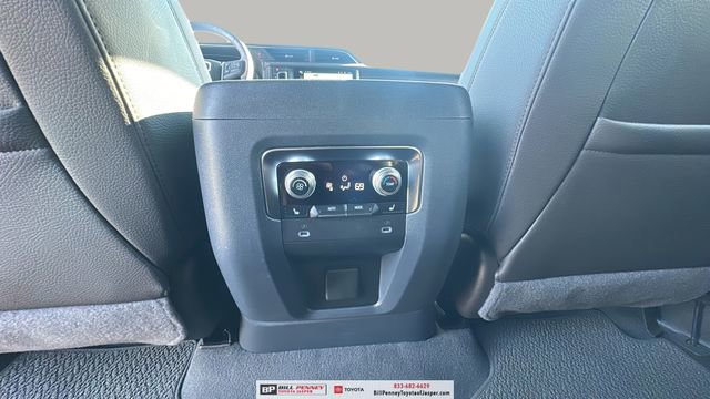 Used 2024 GMC Yukon Denali w/ Max Trailering Package image 14