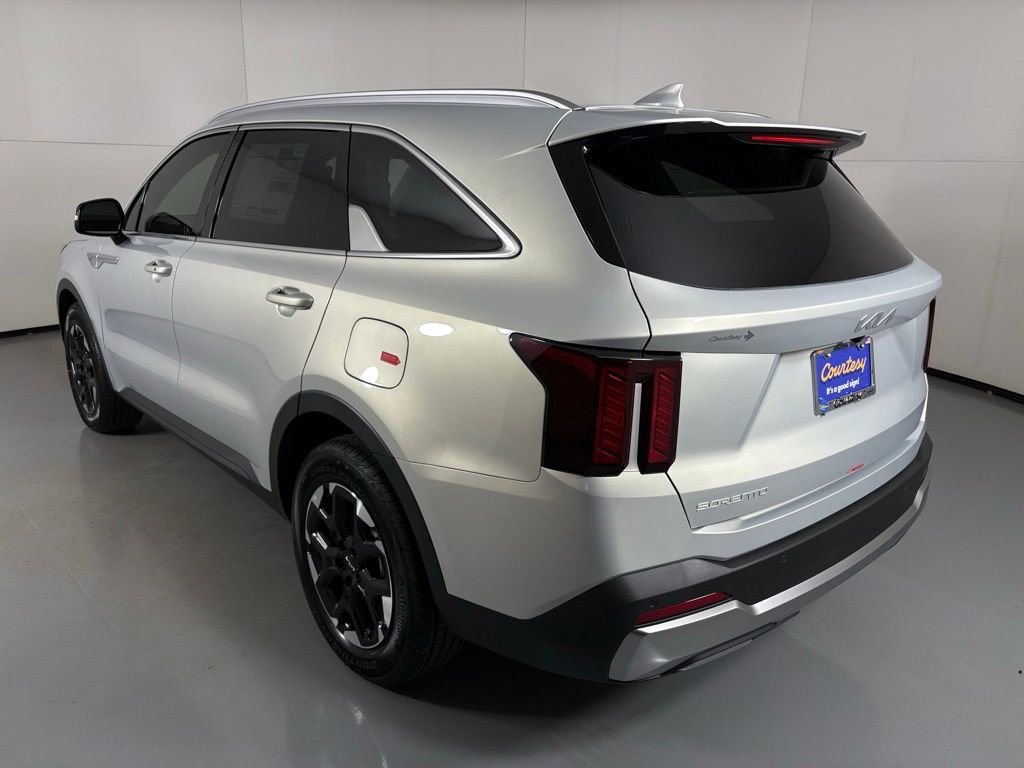 New 2026 Kia Sorento S w/ S Panoramic Sunroof Package image 8