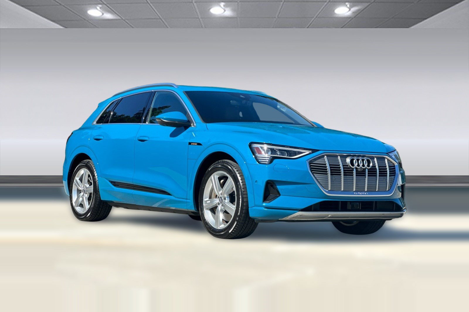 Used 2019 Audi e-tron Prestige AWD/4WD image 6