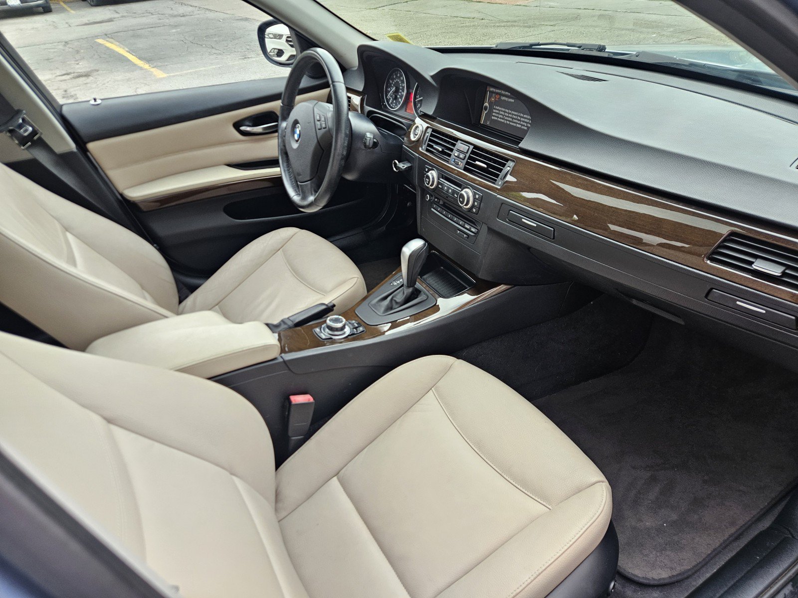 Used 2011 BMW 328i Sedan RWD image 9