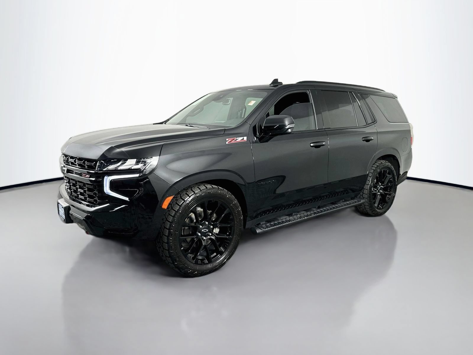 Used 2023 Chevrolet Tahoe Z71 w/ Off-Road Capability Package AWD/4WD image 4