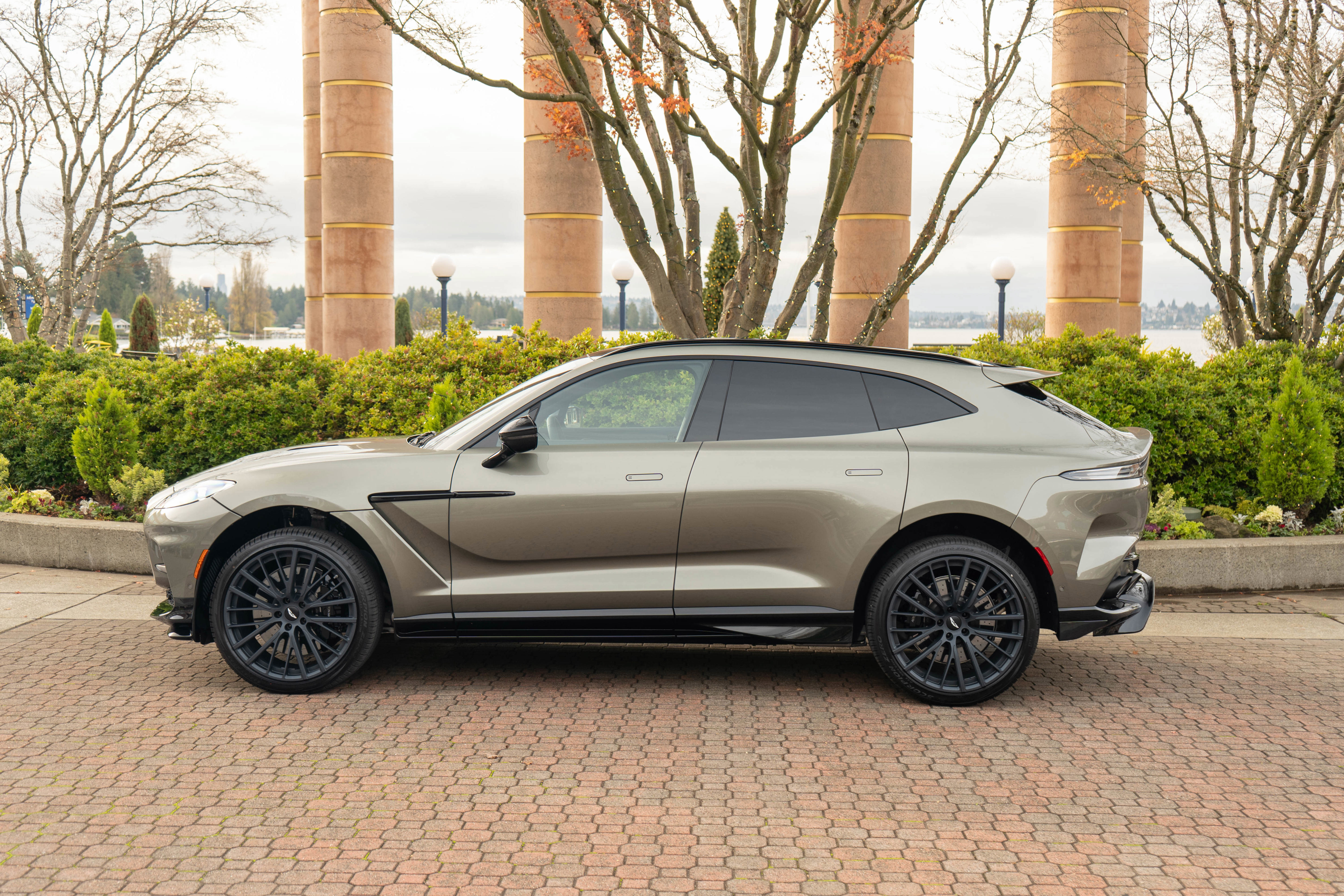 New 2026 Aston Martin DBX 707 AWD/4WD image 39