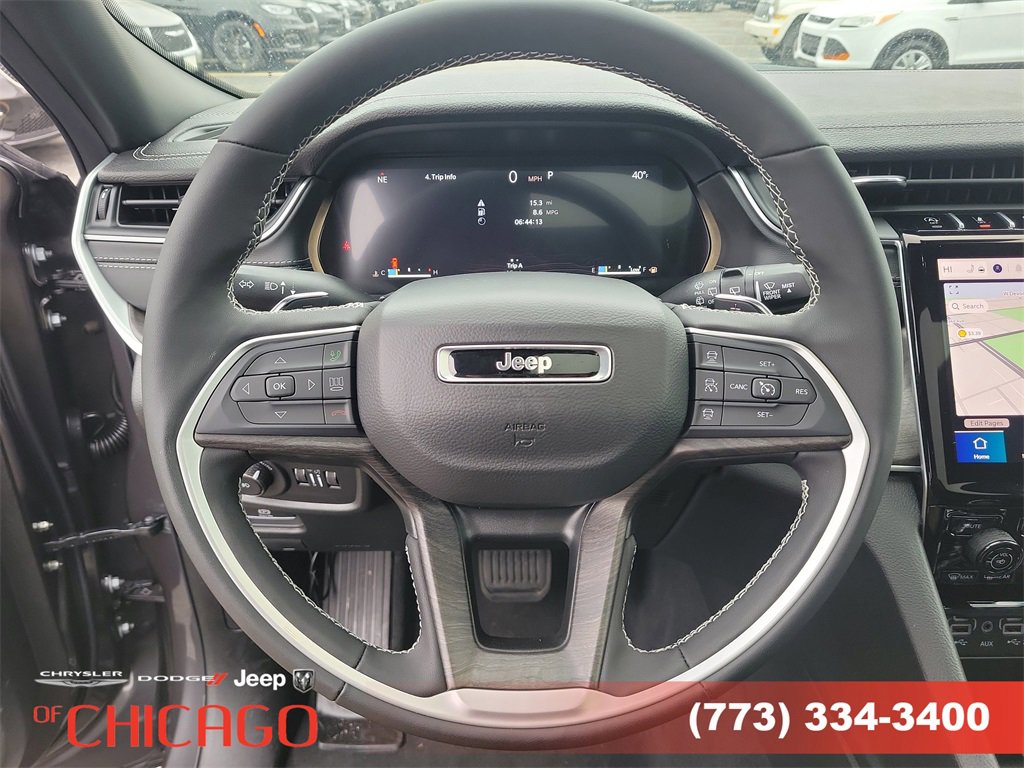 New 2025 Jeep Grand Cherokee Limited image 24