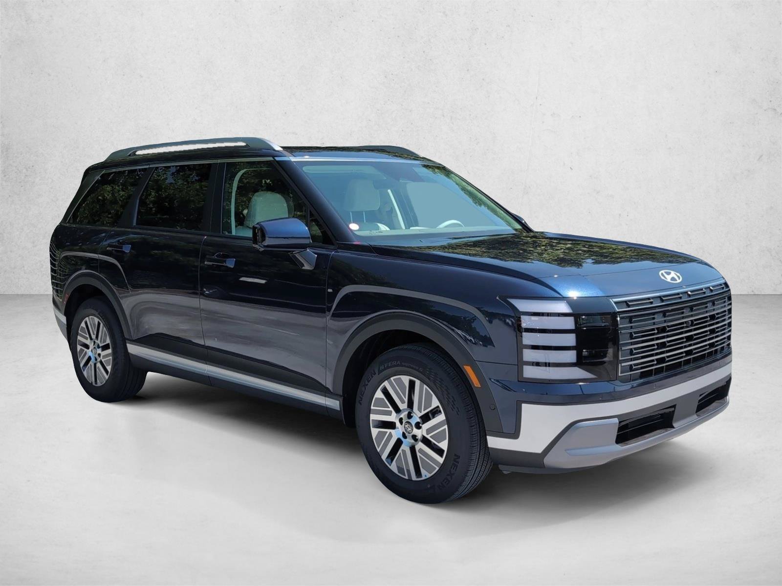 New 2027 Hyundai Palisade SEL Premium FWD image 3