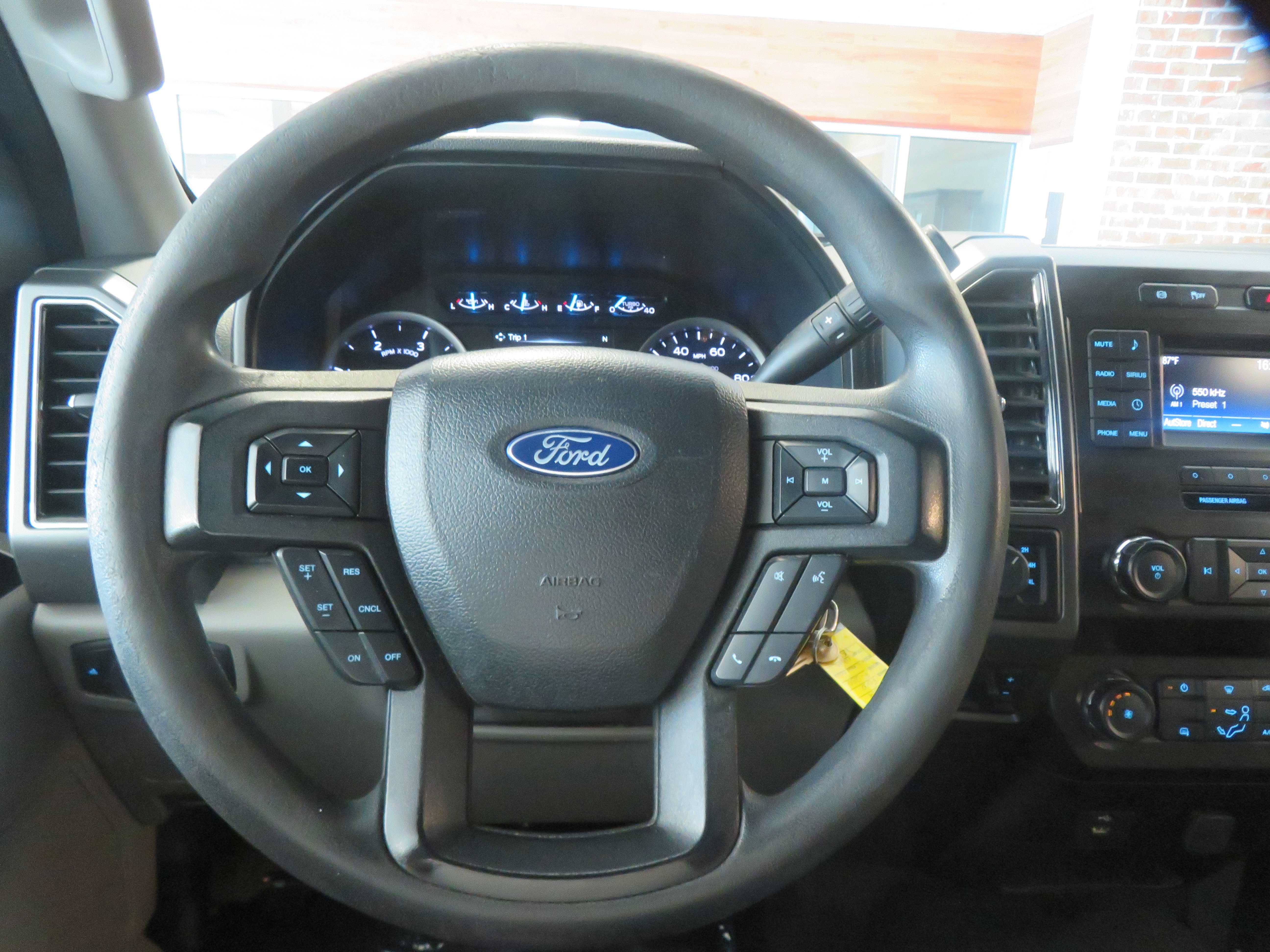 Used 2019 Ford F250 XLT w/ FX4 Off-Road Package AWD/4WD image 27