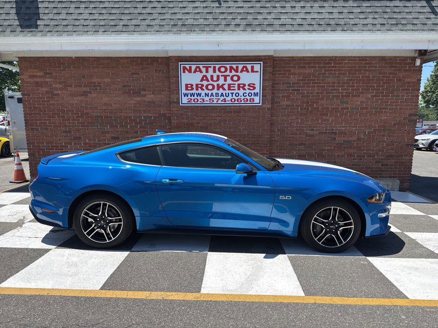 Used 2020 Ford Mustang GT w/ Equipment Group 301A RWD image 2
