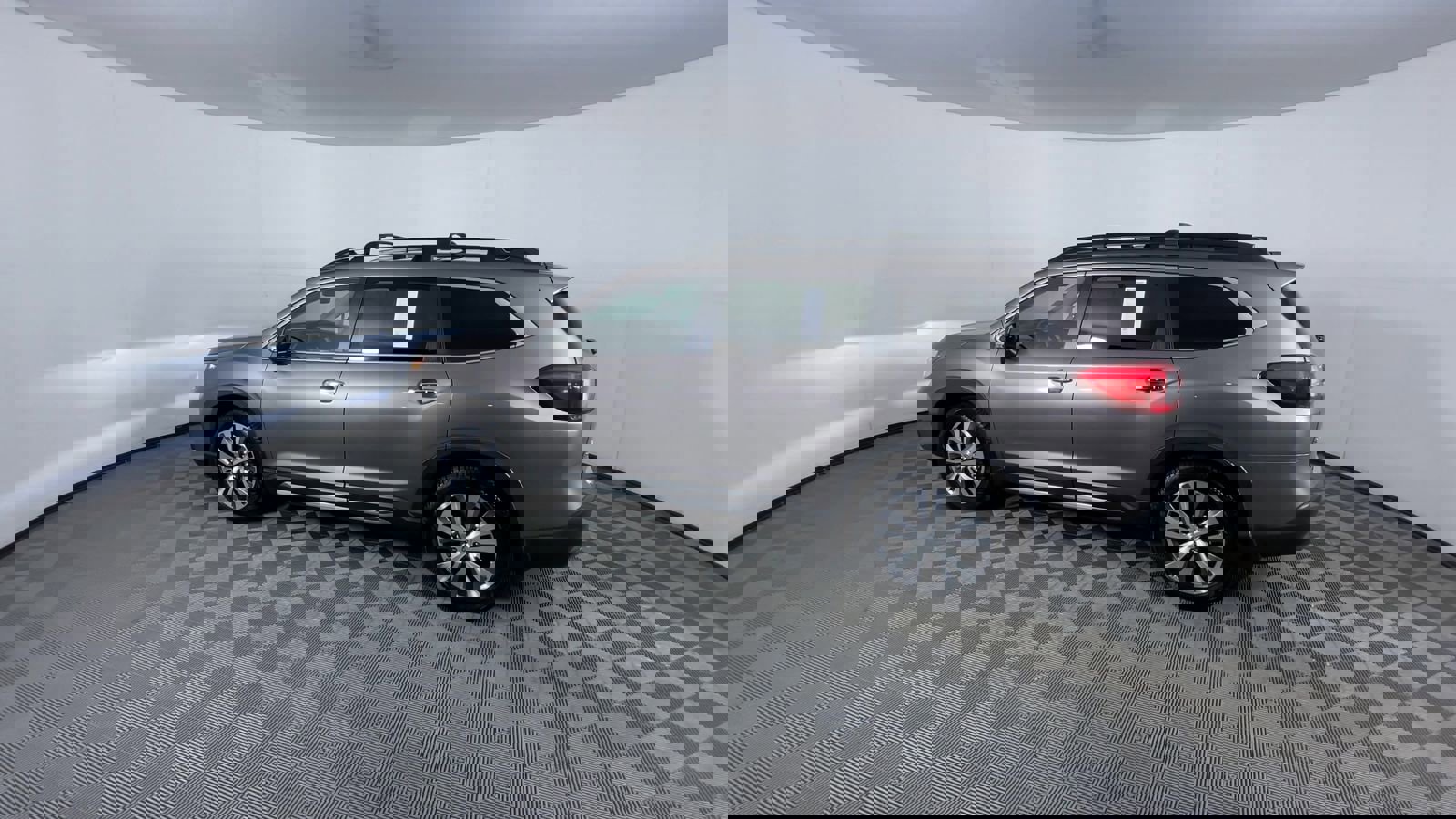 Used 2022 Subaru Ascent Touring image 6