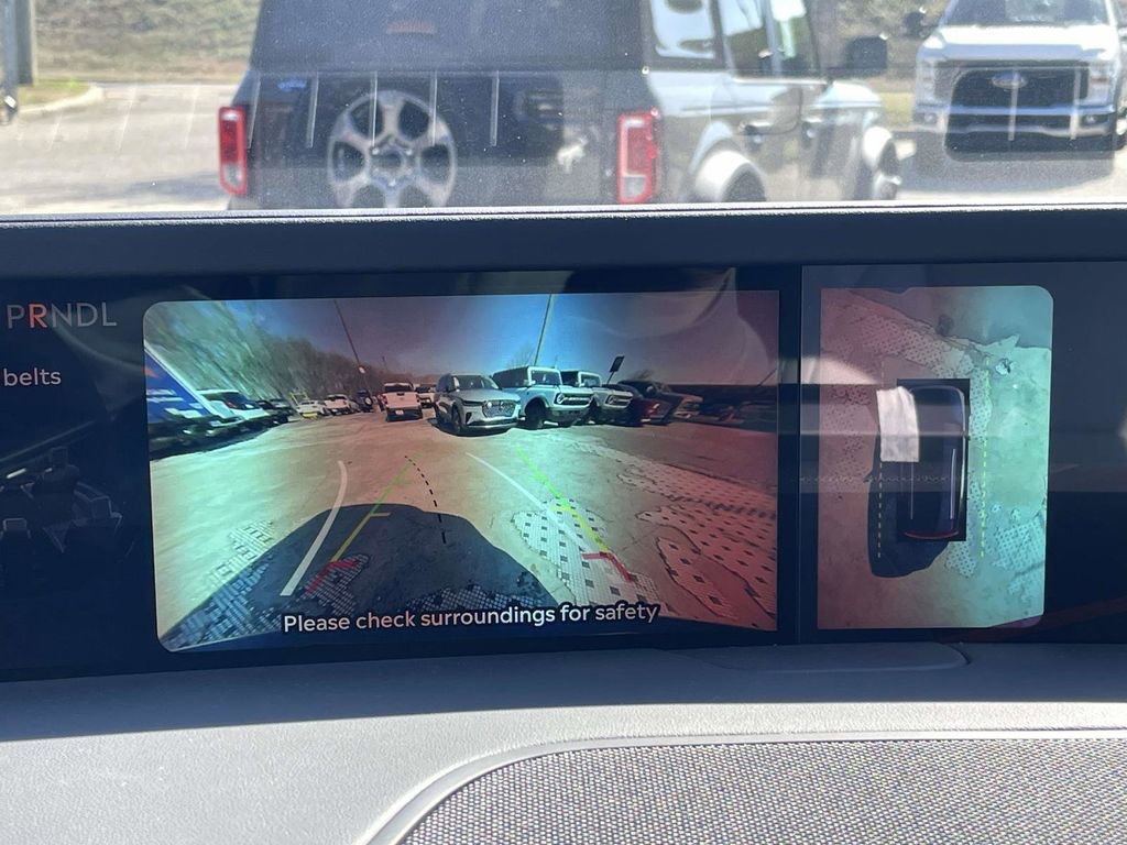 New 2026 Lincoln Nautilus Premier AWD/4WD image 19