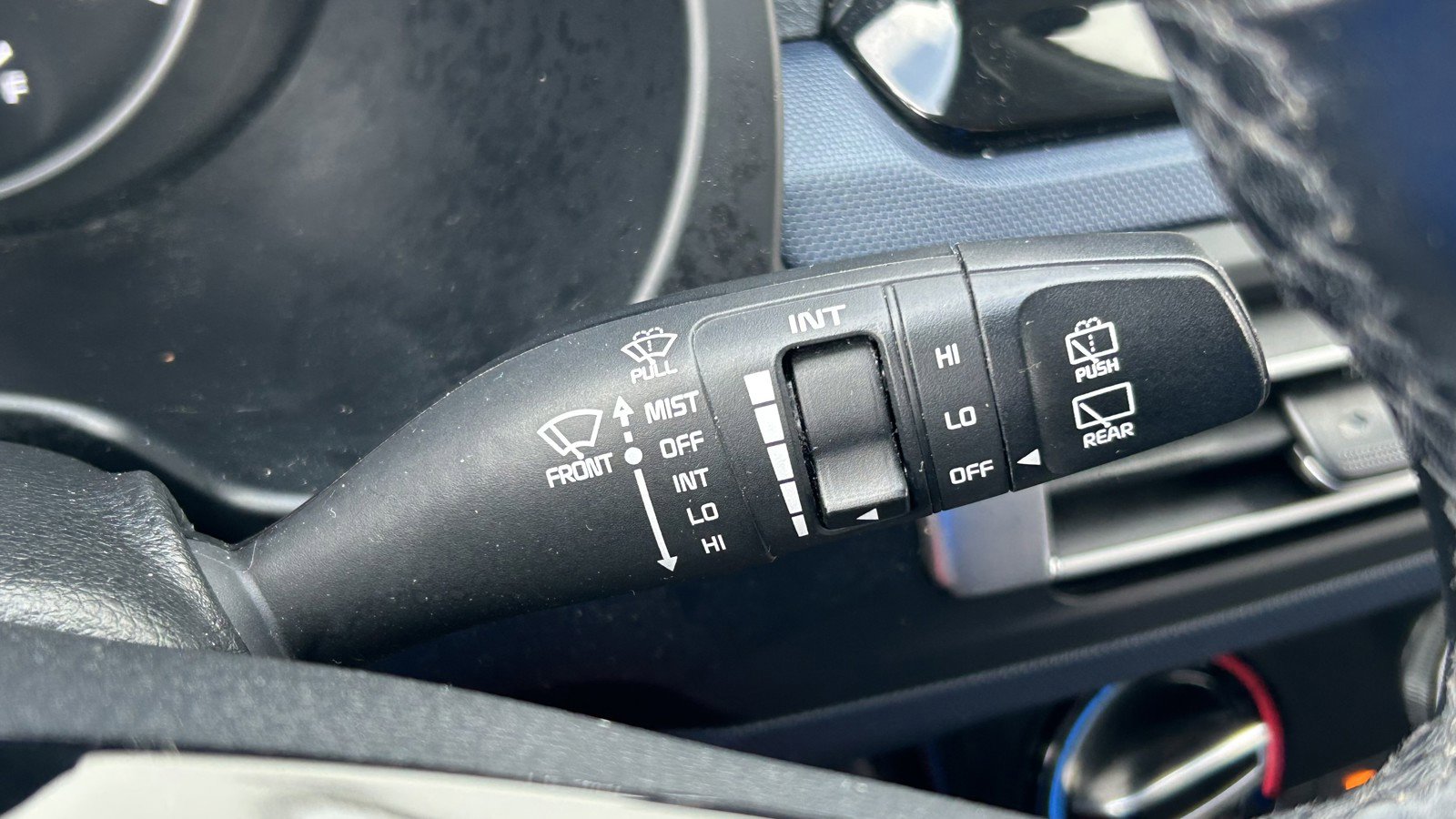 Used 2021 Kia Seltos S image 24