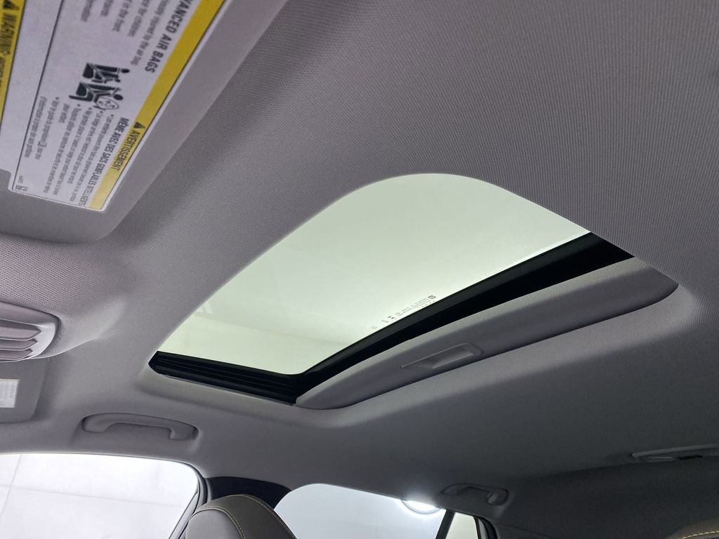 New 2026 Chevrolet Trax ACTIV w/ Sunroof Package image 19